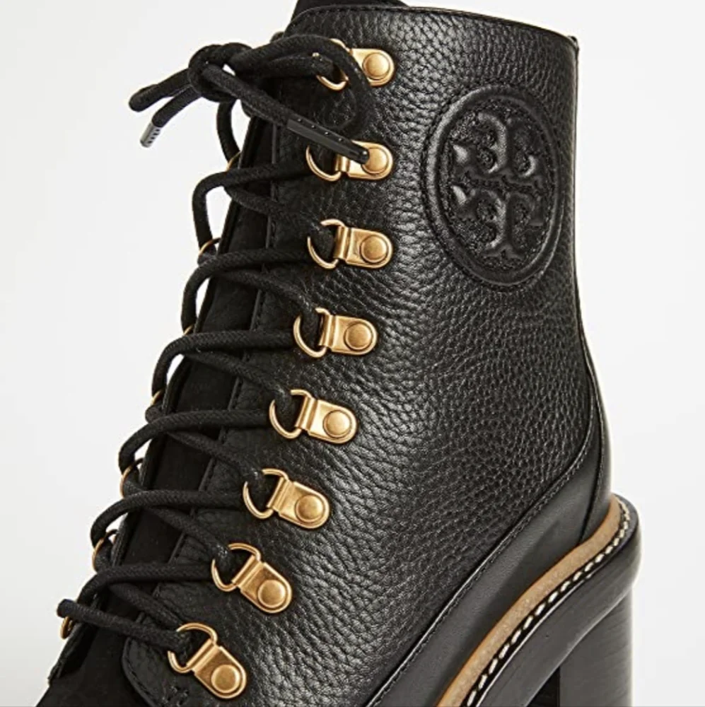 Tory Burch Miller Lug-Sole Leather Hiking Boots size 6.5